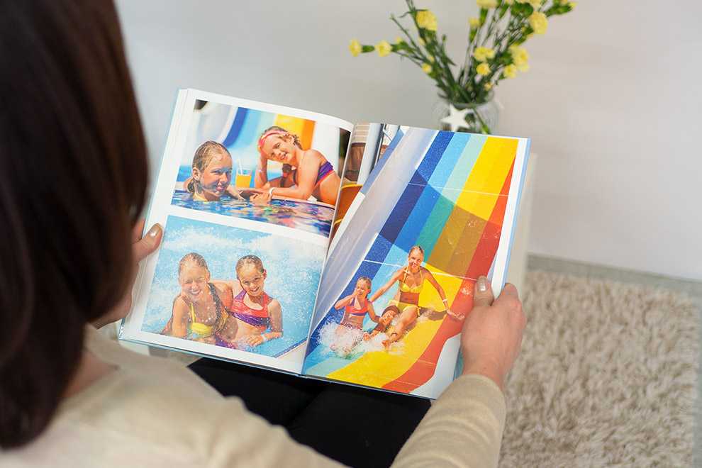 Kuvakirja joululahjaksi mummille yhteisestä lomamatkasta Kuvakirja joululahjaksi mummille yhteisestä lomamatkasta