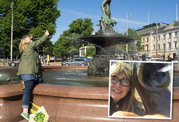 Selfie Havis Amandan merileijonan kanssa Selfie merileijonan kanssa