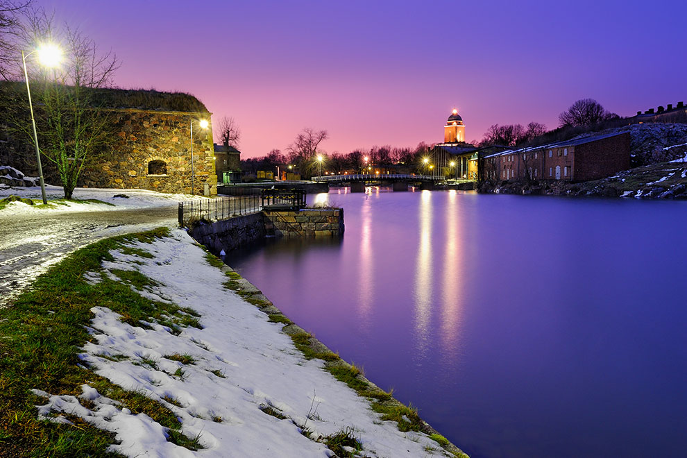 Suomenlinna pimeällä Suomenlinna pimeällä